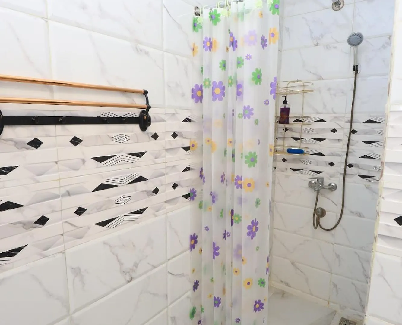 Redhouse Apartment Luxor